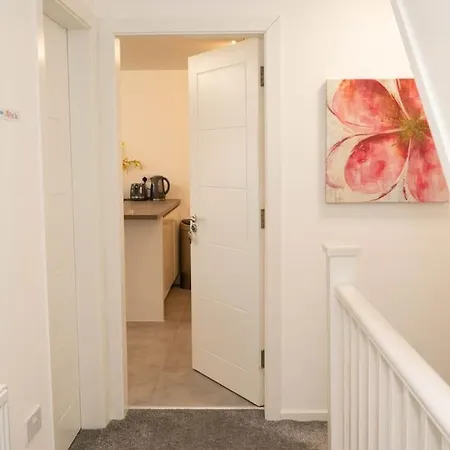 Panorama House, Modern 3-Bedroom Apartment 3, Oxford Kidlington Exterior photo