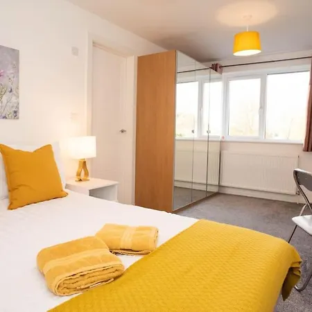 Panorama House, Modern 3-Bedroom Apartment 3, Oxford Kidlington Exterior photo