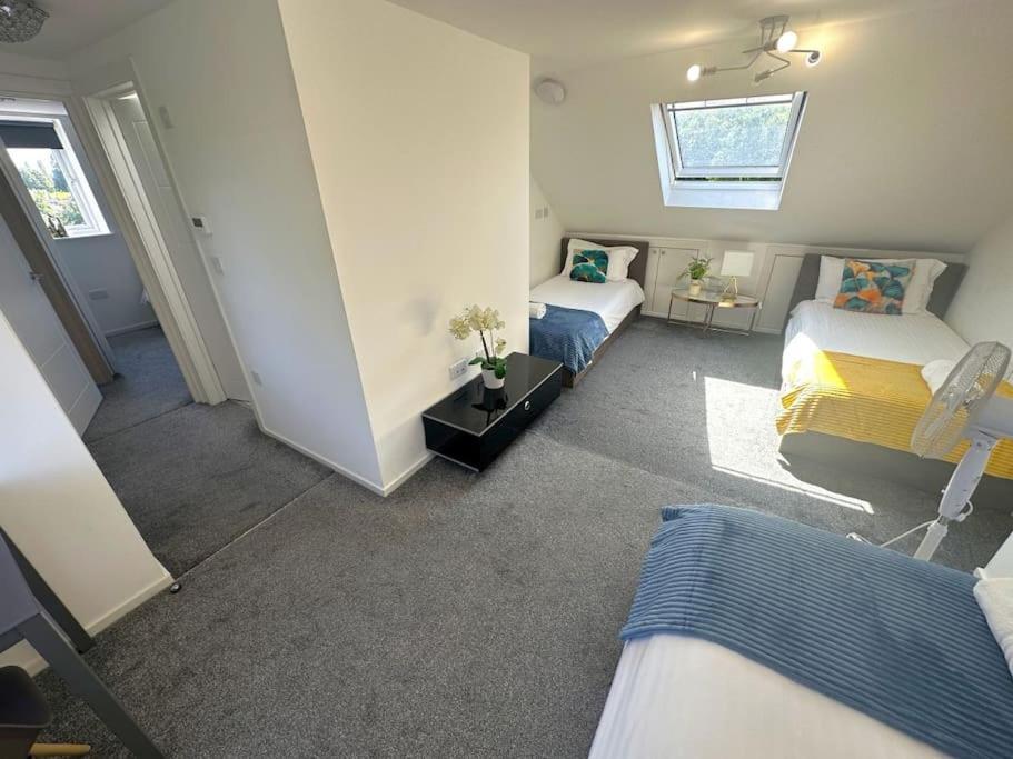 Apartment Panorama House, Modern 3-bedroom 3, Oxford Kidlington